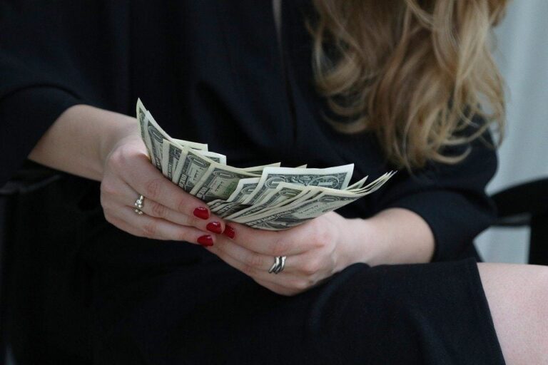 Ideas for Investing Your Tax Refund Smartly